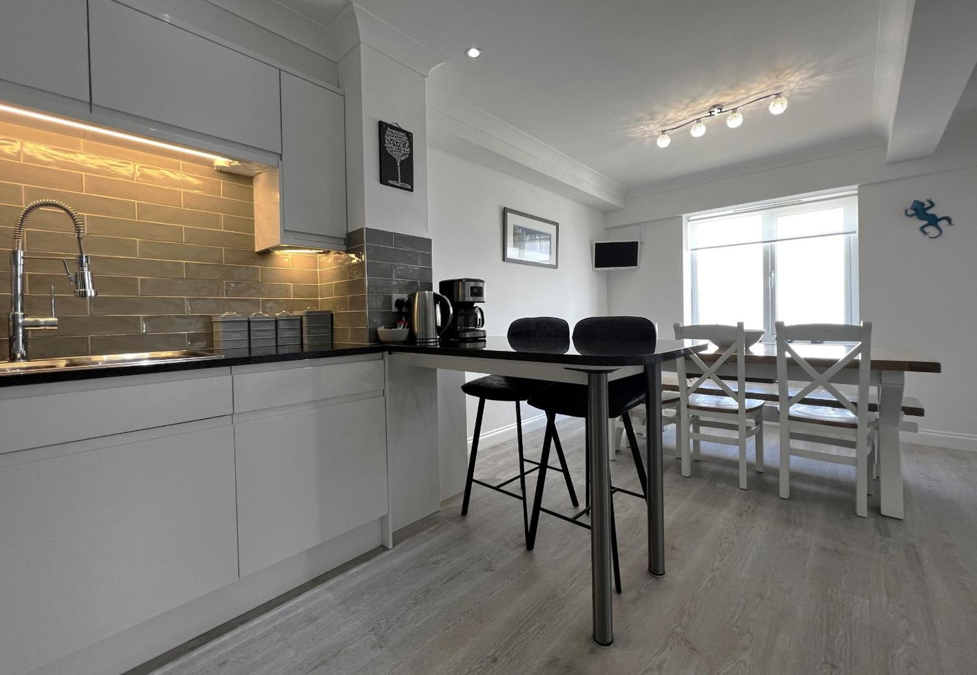 Belle Vue Apartment Sandown Exterior photo